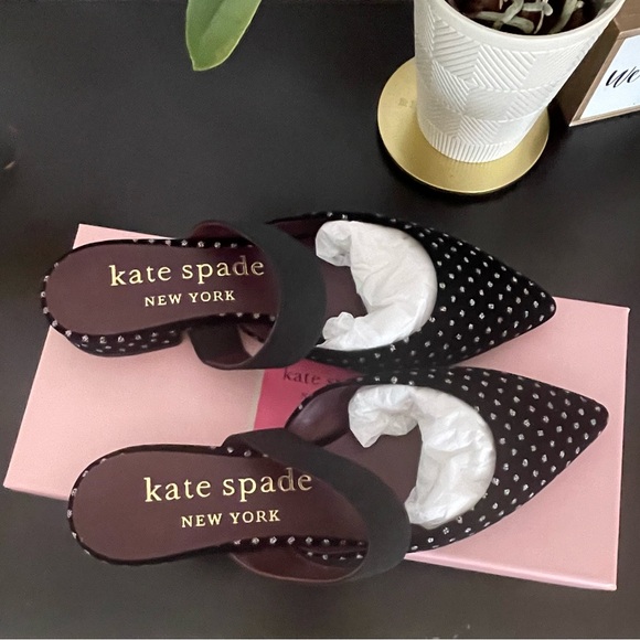 Kate Spade Women's Marielle Polka Dot Pointed Toe Flat, size 7 - Picture 3 of 5